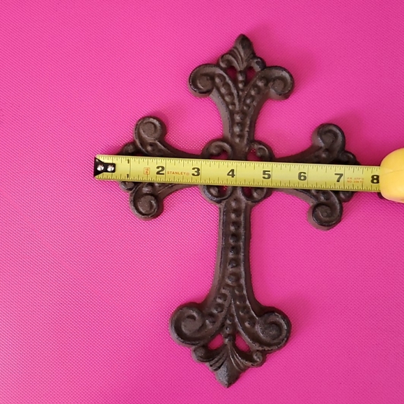 Cross - Picture 3 of 4